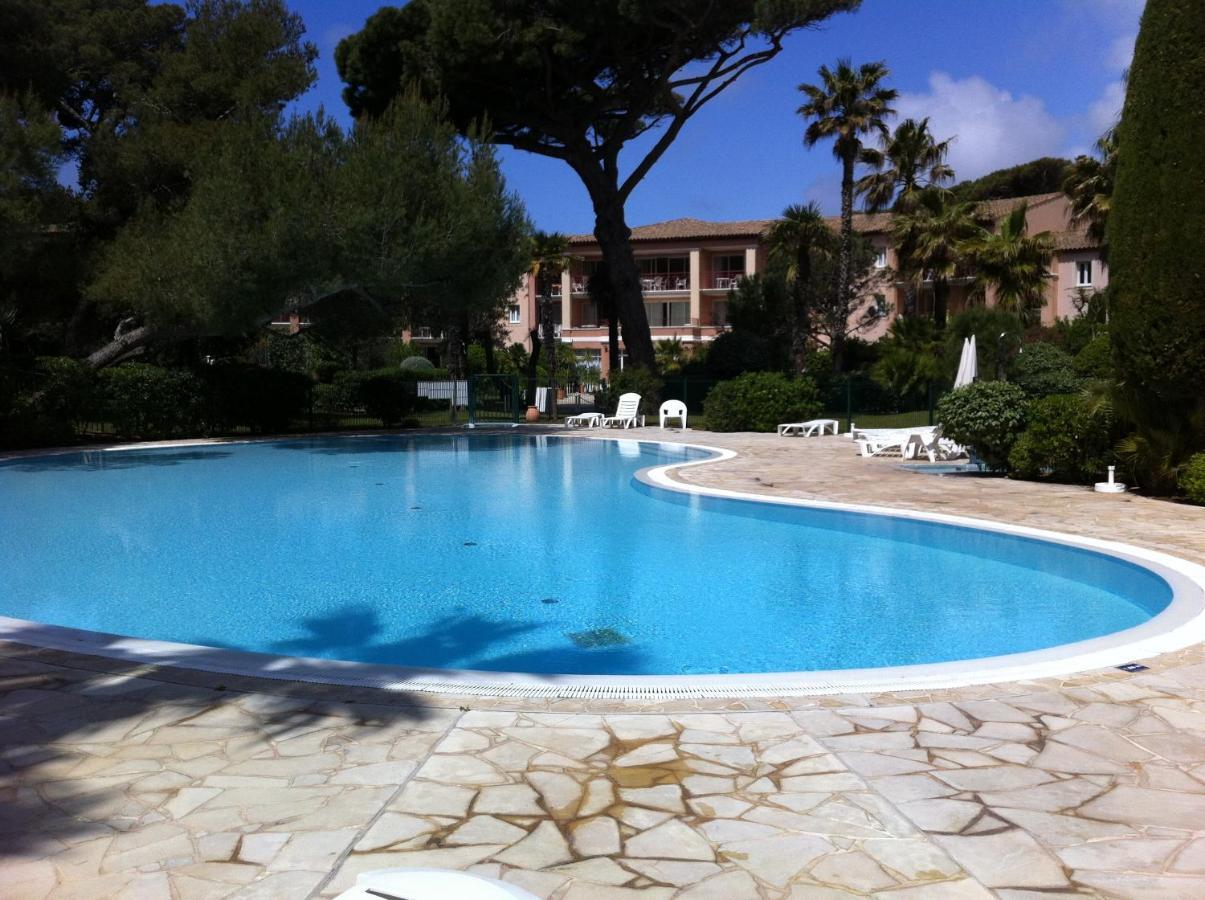 T2 vue mer 50m de la plage à Giens (83) Hyères Exterior foto